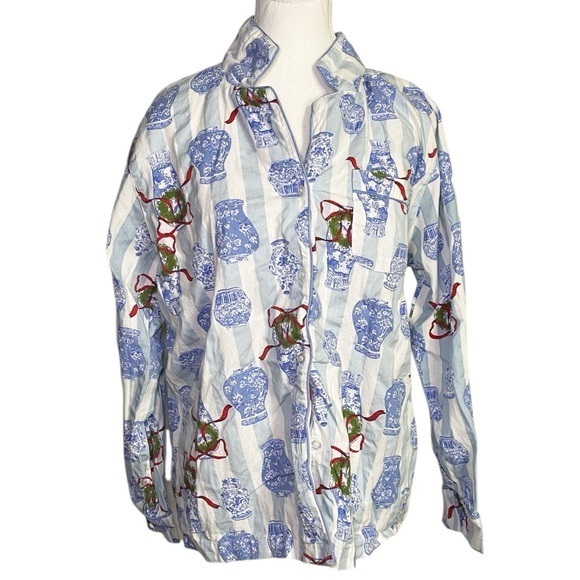 8 Oak Lane Other - 8 Oak Lane Blue and White Cotton Button Down Pajama Top